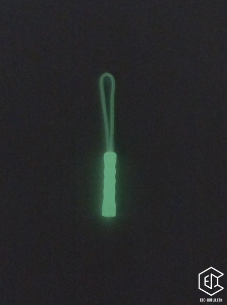 Zipper Verlängerung nachleuchtend im Dunkeln